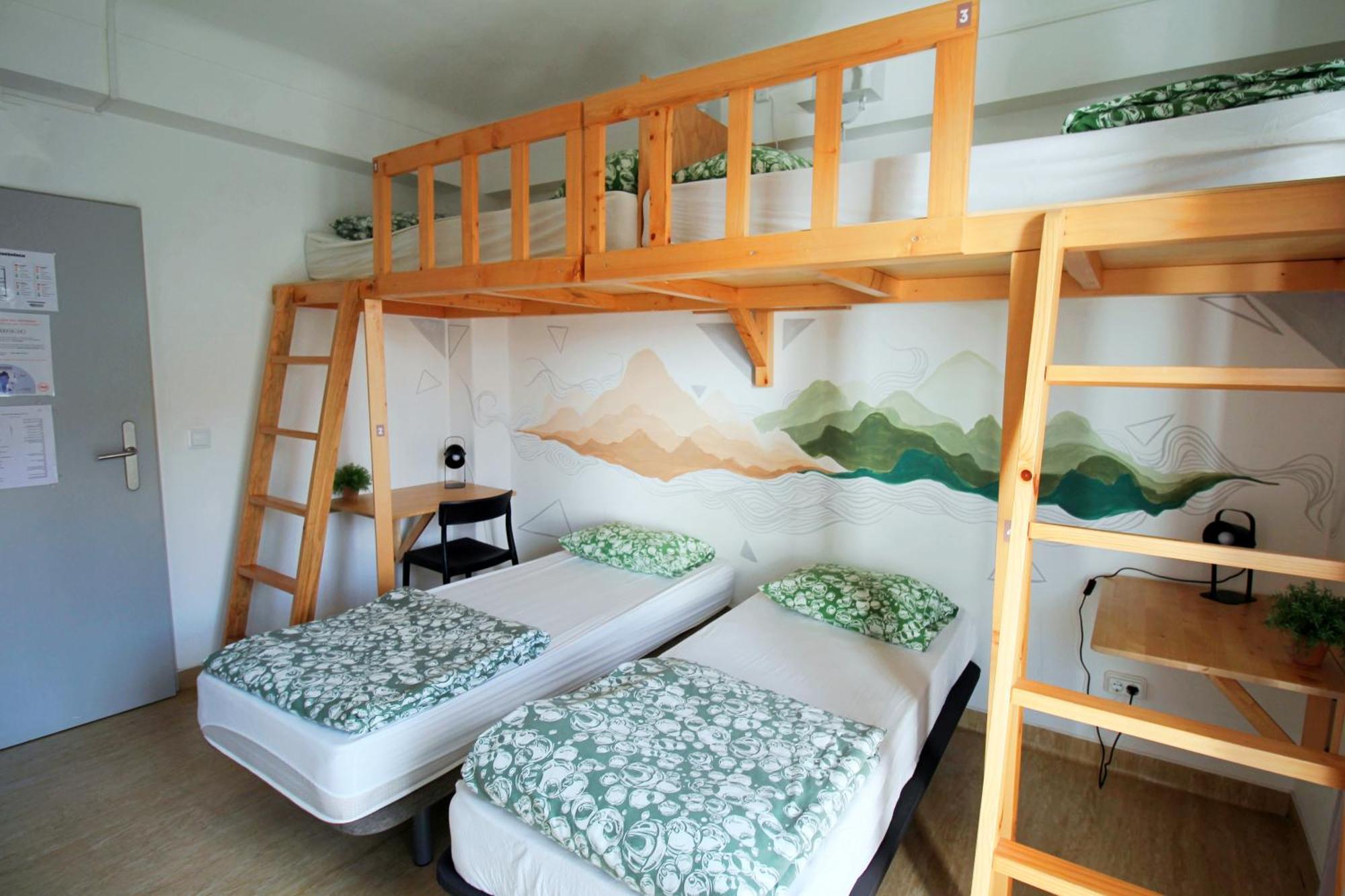 Wot Lisbon Nomad Hostel Екстериор снимка