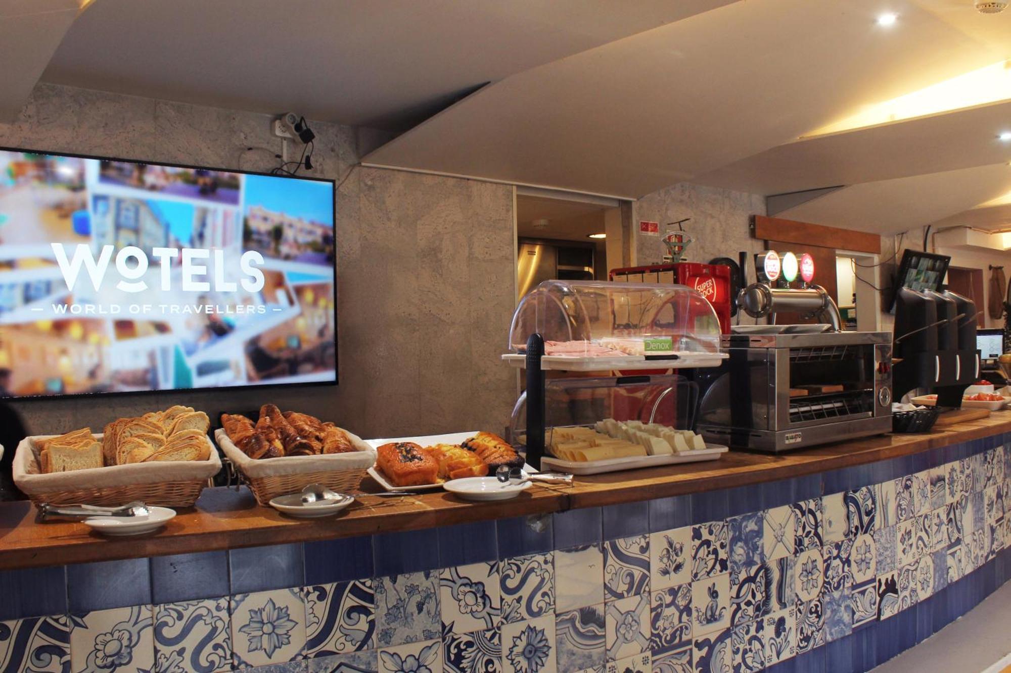 Wot Lisbon Nomad Hostel Екстериор снимка